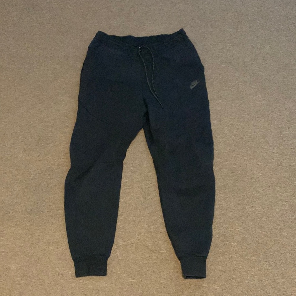 Nike tech fleece sweatpants